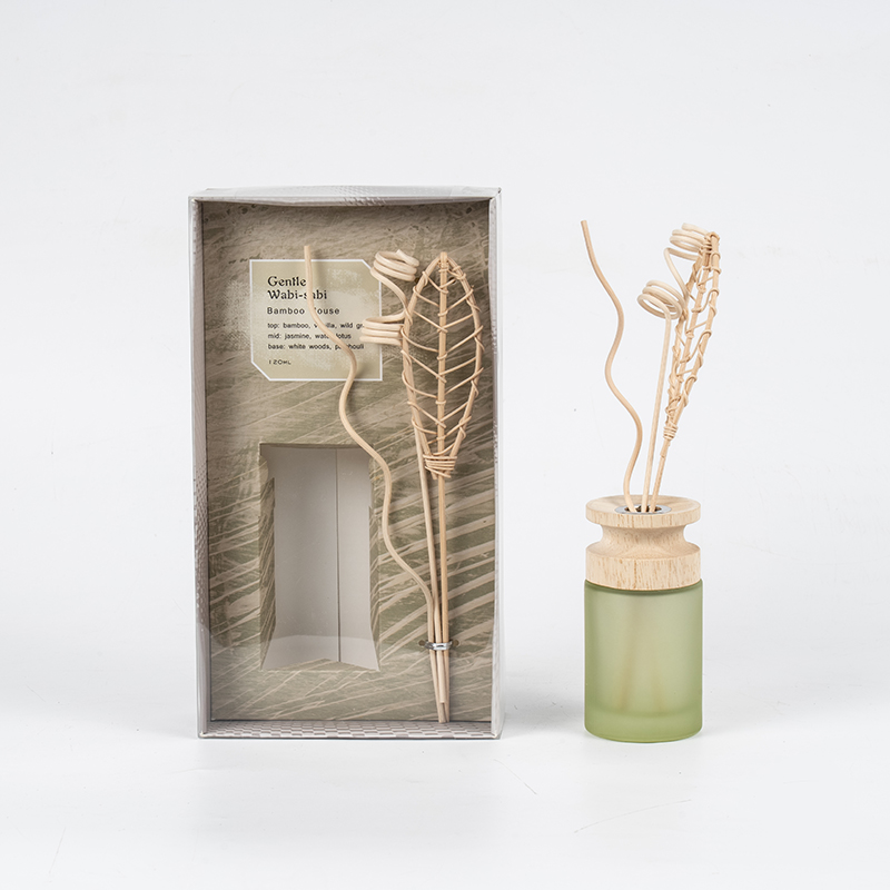 Høy sylindrisk glassflaske av premium sivdiffusor med leverandør av trepinnearoma
