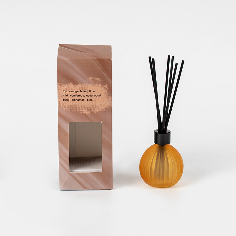 Liten glasspære med vertikale striper fordampende flaske siv diffuser-produsent av duft siv diffuser